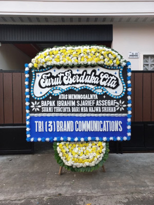 Papan Bunga Duka di Tikala Kumaraka